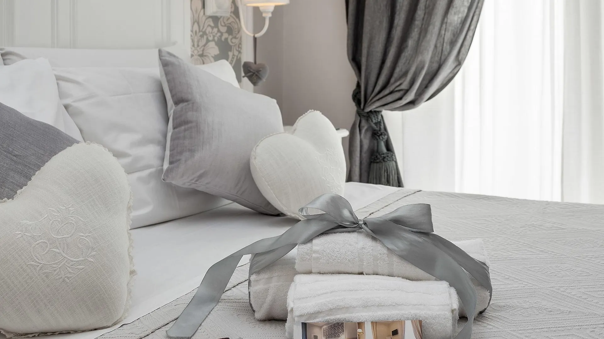 Charme & Chic Bed & Breakfast Rome