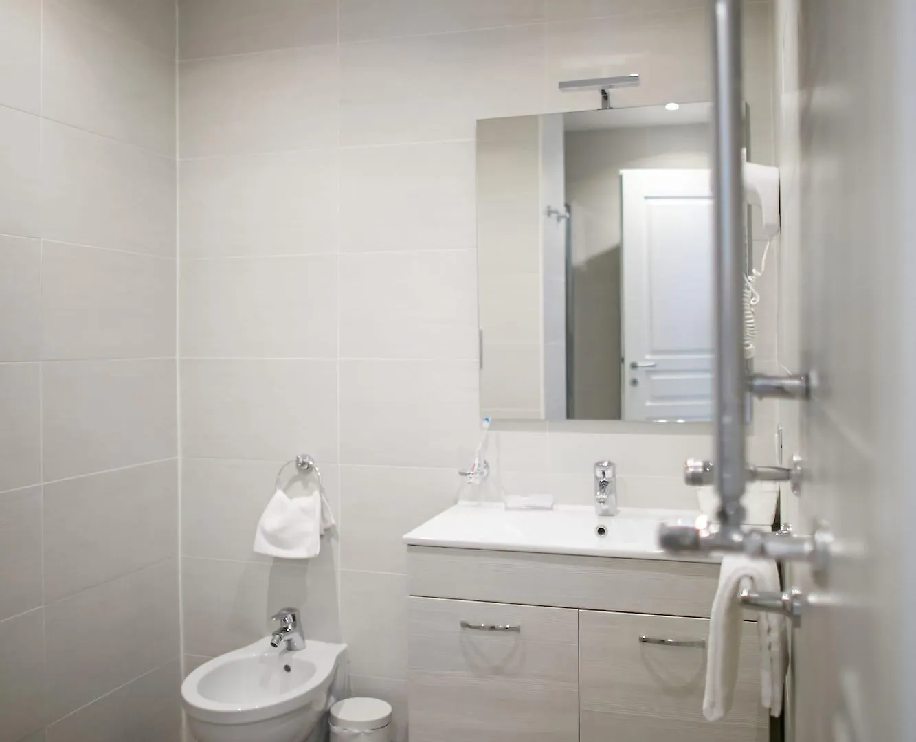 Charme & Chic Bed & Breakfast Rome