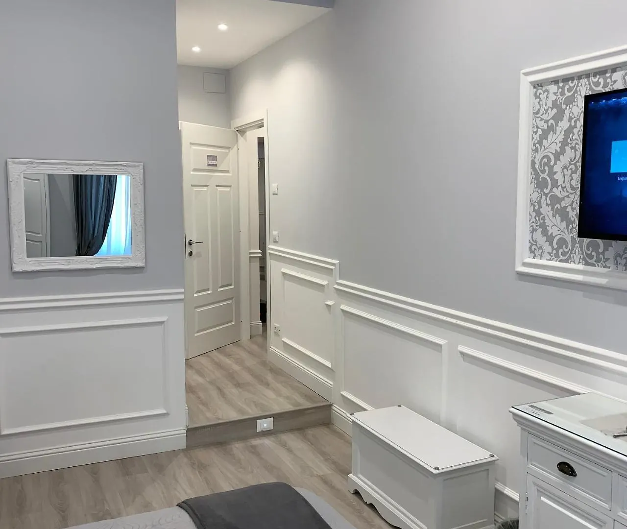 Charme & Chic Bed & Breakfast Rome 2*,  Italy