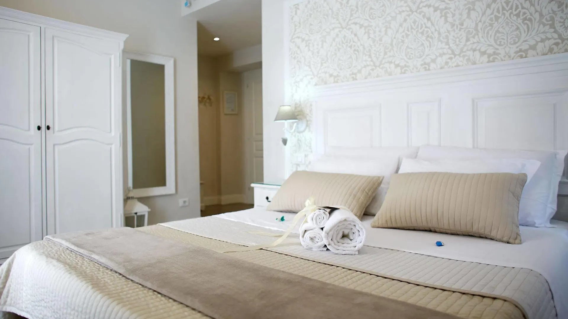 Bed and Breakfast Charme & Chic Рим