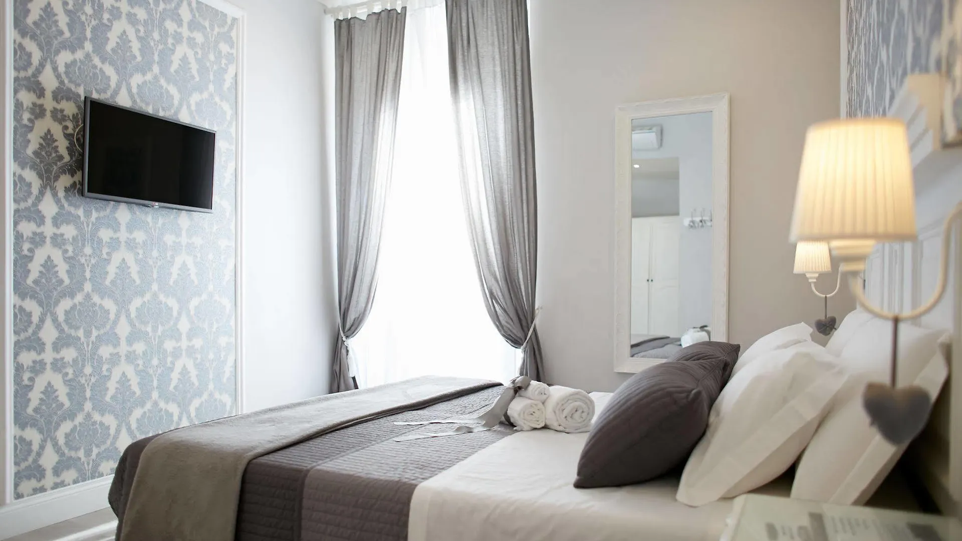 Bed and Breakfast Charme & Chic à Rome 2*,